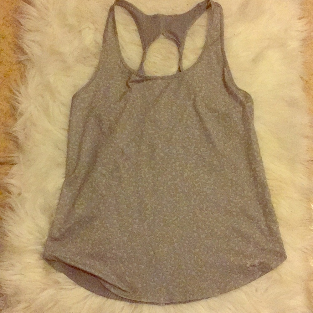 Under Armour tank